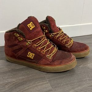 DC Skateboard Shoes Size 10.5